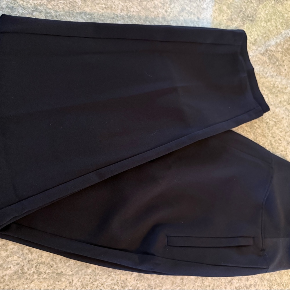 Athleta Black Endless Cropped Ankle Pants